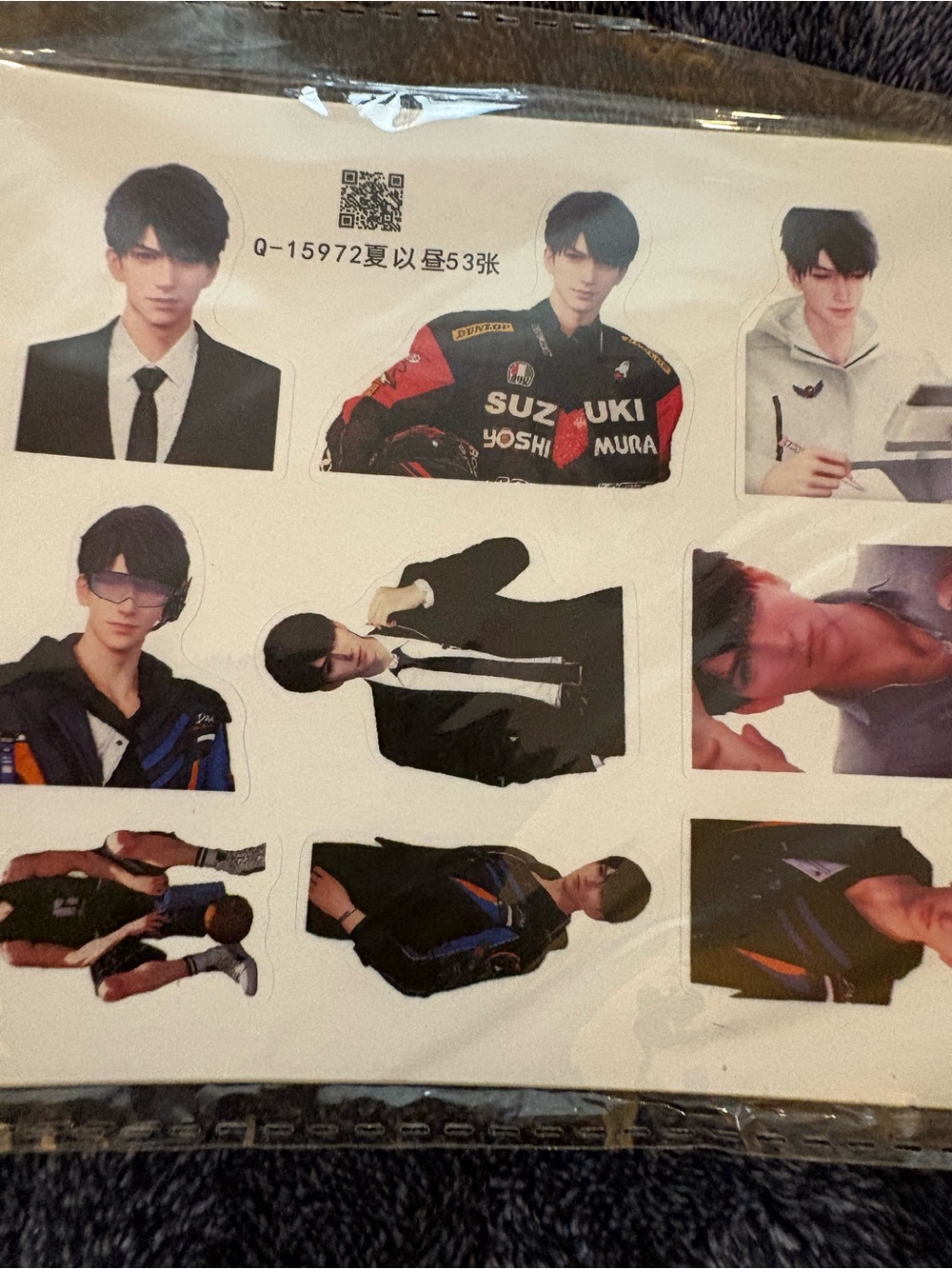 K-Pop Photocard and Sticker Collection - Assorted Multi-Color - Picture 6 of 16